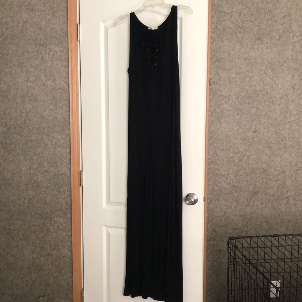 Black maxi dress
